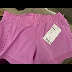 Athleta mesh racer run short 4”